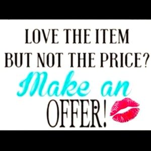 💋OPEN TO REASONABLE OFFERS!😊